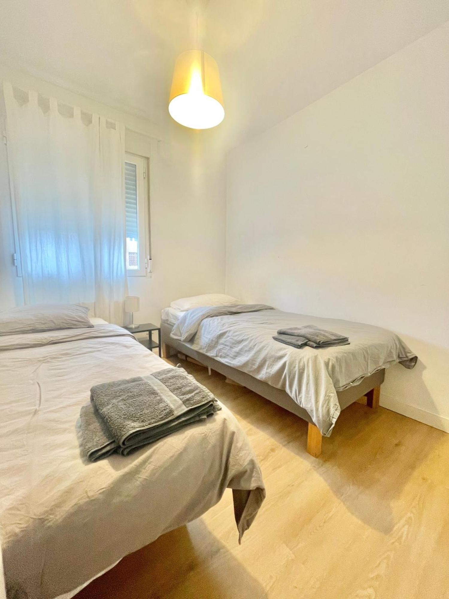 Piso Acogedor Y Tranquilo - Junto A Ifema Y Aerop. Apartment Madrid Exterior photo