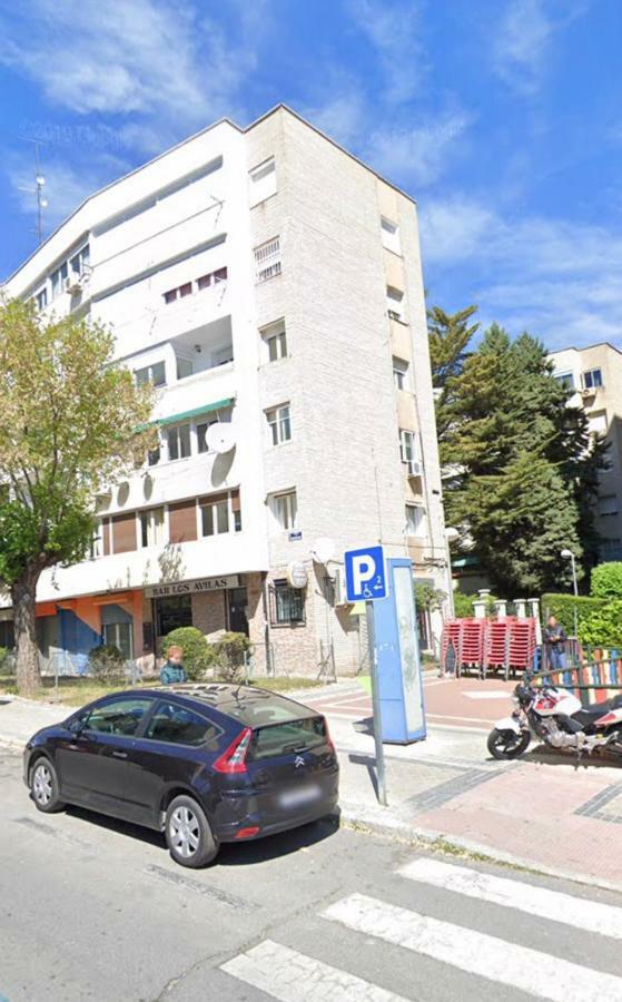 Piso Acogedor Y Tranquilo - Junto A Ifema Y Aerop. Apartment Madrid Exterior photo
